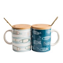 Cute Fish design Ceramic Cups Wholesale Ceramic Tea mugs with bamboo lid  for couple or  as souvenir
