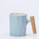 High quality wooden handle porcelain mug coffee set with bamboo lid and metal spoon 301-400ml ceramic tea cup