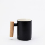 Hot sale gift porcelain mug, bamboo lid ceramic cup with lid and spoon, wooden handle ceramic coffee mug
