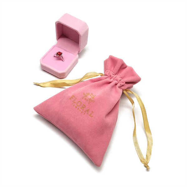 Wholesale customized high end gift jewelry pouch bags drawstring velvet pink jewelry bag with ribbon