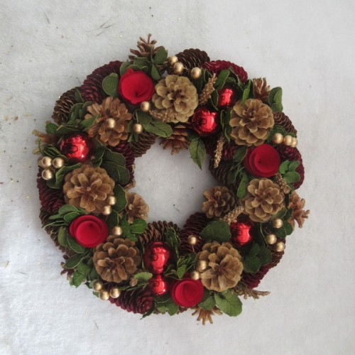 Fancy  best popular festival and home decoration christmas wreath with candle cups