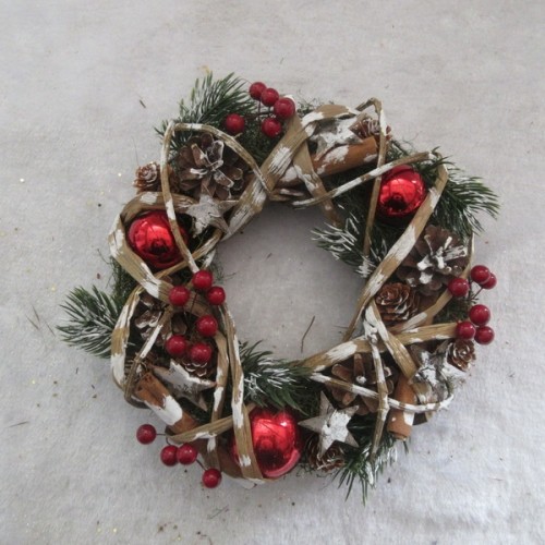Promotional fabric christmas wreath red decorated home door wreath artifical christmas hanging wreath