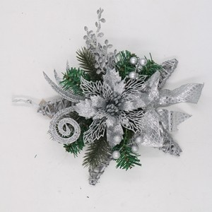 wonderful Christmas decorative branches
