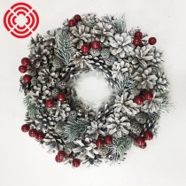 2021 yiwu shuangyuan 25cm dia  New Christmas natural pine cone wreath with white glitter