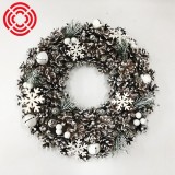 2021 yiwu shuangyuan 25cm dia  New Christmas natural pine cone wreath with white glitter