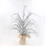 wonderful Christmas decorative candle holder