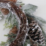 2021 New Design High Quality Christmas  flocking Wreath For Holiday Wedding Party Decoration Supplies Hook Ornament Craft Gifts