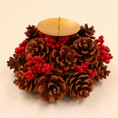 wonderful Christmas decorative pine cone candle holder