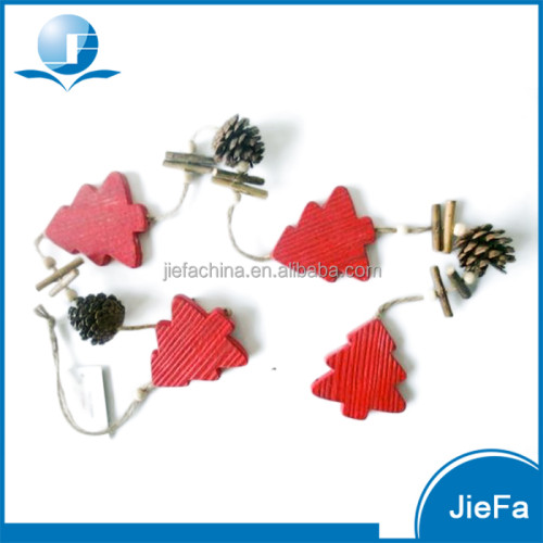 wood like recycled paper mache / paper pulp crafts of tree garland for christmas decoration