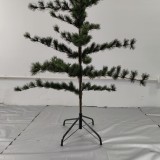 Durable Heavy Duty New Design Realistic Pine Needle Christmas Tree with matal stand