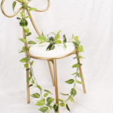 Amazon hot silk eucalyptus leaves vertical artificial grapevine leaves hanging green wreath Ivy manufacturers wholesale