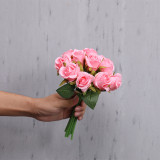 The factory wholesale silk flower household wedding holding a bouquet of roses 12 bouquet of roses