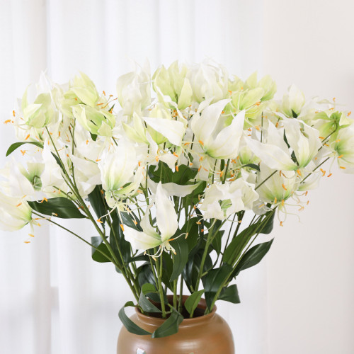 Simulated flower wedding big branch feel 6 head strange lily home decoration flame Garland green wholesale