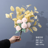 Multicolor optional simulation bouquet of chrysanthemum ball holding wedding eucalyptus leaf bouquet