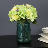 2021Bride holding silk flower  flower home decoration rose hydrangea bouquete