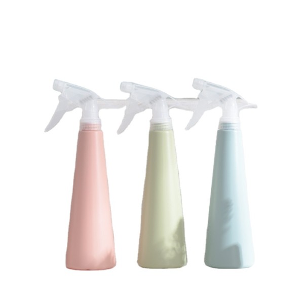 Lovely Candy Color Plastic Sprayer Bottle Hand Pressure Spray Bottle Water Spray Bottle