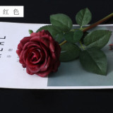 Home living room wedding bride bridesmaid holding a bouquet of flowers single branch simulation feel rose