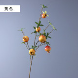 Manufacturer wholesale simulation pomegranate 6 fruit with leaves big branch pomegranate model room hotel home decoration