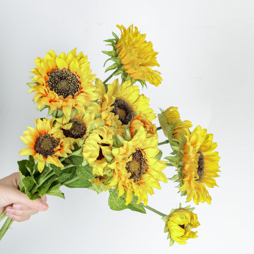 2021Manufacturers wholesale artificial plants wedding home decoration simulation feel sunflower