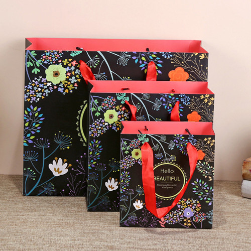 Wholesale Custom Full Color Printing Paper Shopping Gift Bag for Clothing
