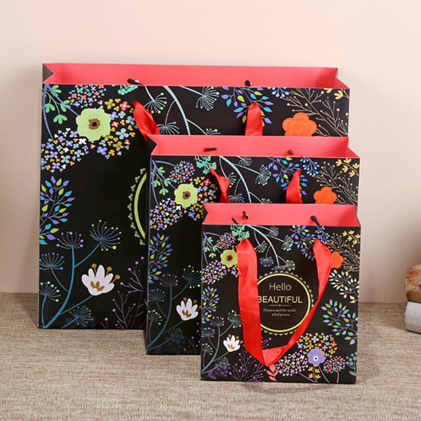 Wholesale Custom Full Color Printing Paper Shopping Gift Bag for Clothing