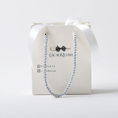 Wholesale Customized Logo Patterns  Gift Paper Bags Box With Handle Bow