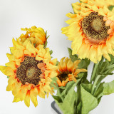 2021Manufacturers wholesale artificial plants wedding home decoration simulation feel sunflower