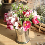 Wholesale imitation flowers foreign trade fake flowers, export wedding holding family decorations Magnolia bouquet
