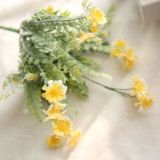 Manufacturer small fresh grass foreign trade simulation flower wholesale pastoral wedding family decoration wild chrysanthemum