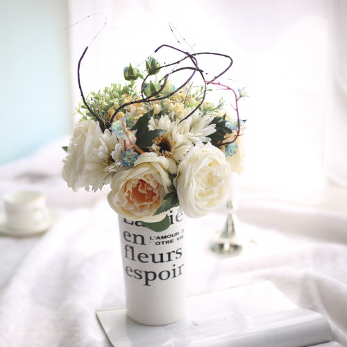 Manufacturers wholesale imitation flowers foreign trade fake flowers, export wedding home decorations rose Fulang bouquet