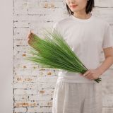 2021Manufacturer wholesale home decoration wedding rose simulation hand holding flower onion grass
