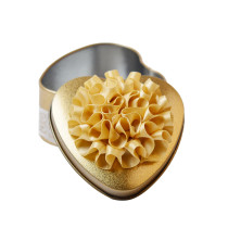 Best selling products  customized sweet tin box cloth flower ball golden tin box for soap