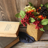 2021 christmas wholesale berry imitation flower wedding home decoration foreign trade bean branch