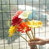 2021Manufacturer's home decoration artificial flower wholesale simulation flower cross border gerbera flower