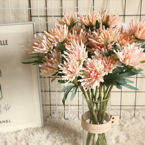 Dragon claw chrysanthemum imitation flower family decoration wedding holding flower plant crab claw Chrysanthemum