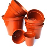 Plastic round pots for nursery plants