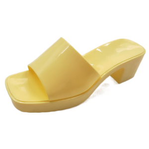 MDY52 2021 Women Jelly shoes Sandals Summer Comfortable Slip Thick Sandals Summer Beach Shoes For Personality Outdoor Casual Shoes Slipper