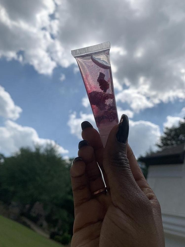 Private Label Reduce Fine Lines Lip Oil Enhancer Fuller Lip Gloss Tube Rose petal  Lip Care Serum