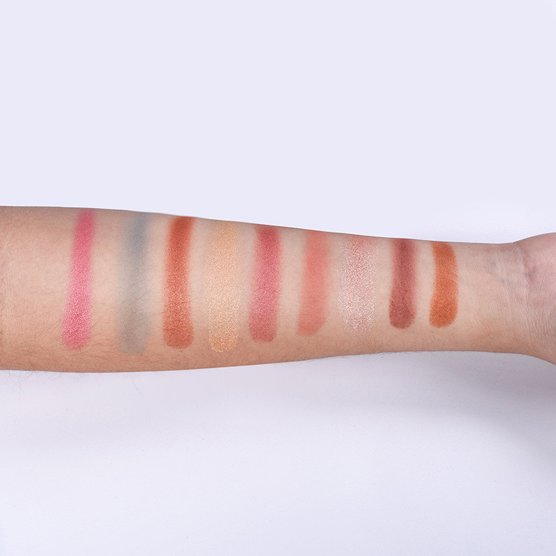 Drivworld European and American hot-selling 15-color eyeshadow palette without LOGO, smoky makeup, pearly matte, easy to color, non-tipping eyeshadows can be customized