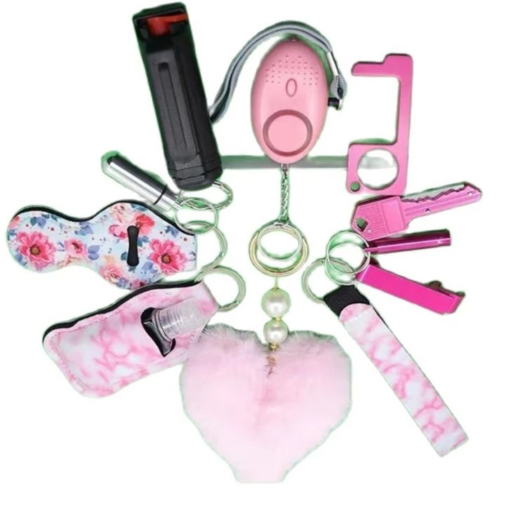 Drivworld hot sale 2021 new self-defense pepper spray high-decibel alarm with mirror plush ball with mini cat suit
