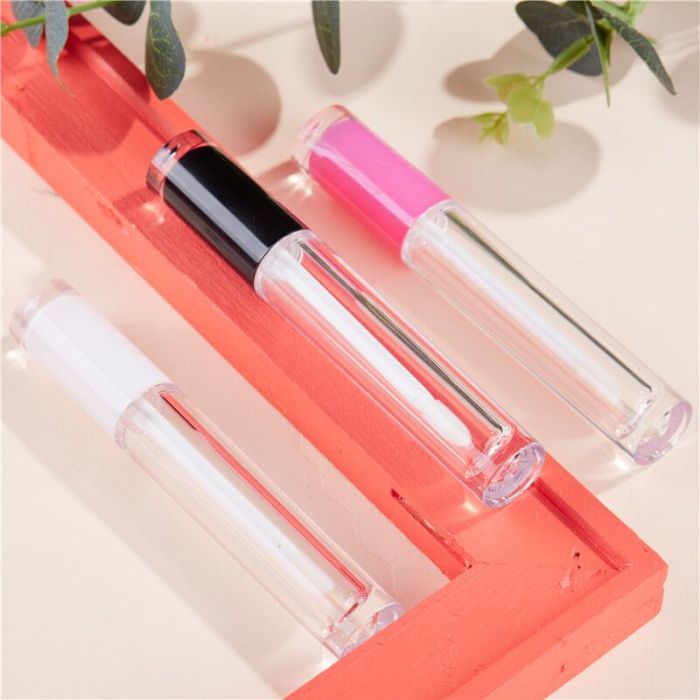 Lipgloss Wand tubes Empty Containers Plastic Makeup Packaging Liquid Lipstick Lip gloss DIY Bottle Custom Private label 5ml