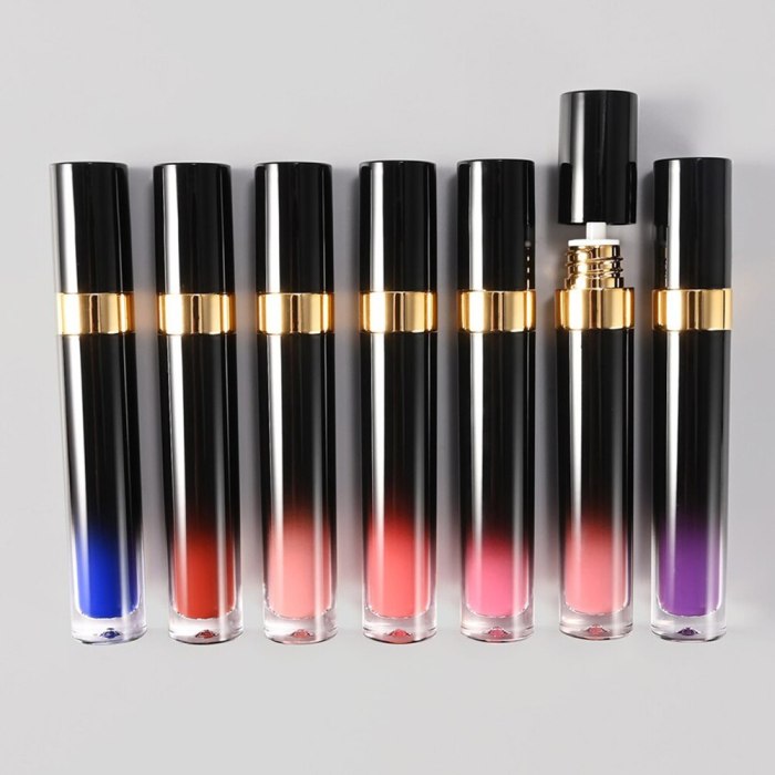 Wholesale DIY Matte Shiny Nude Lipgloss Private Label Waterproof Liquid Lipstick Long Lasting Makeup Cosmetic Lip Gloss
