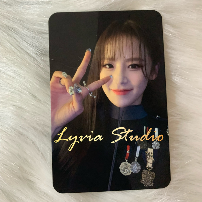 HOTISSE ISSUE MAKER Apple Music Fansign Pre-order Photocard
