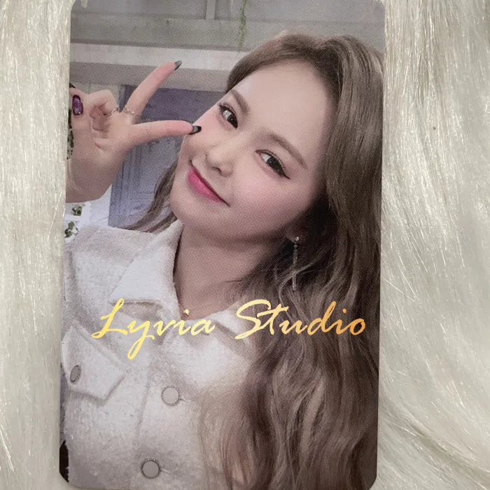 EVERGLOW DunDun/Ladida/Last Melody Fanign Winner Photocard