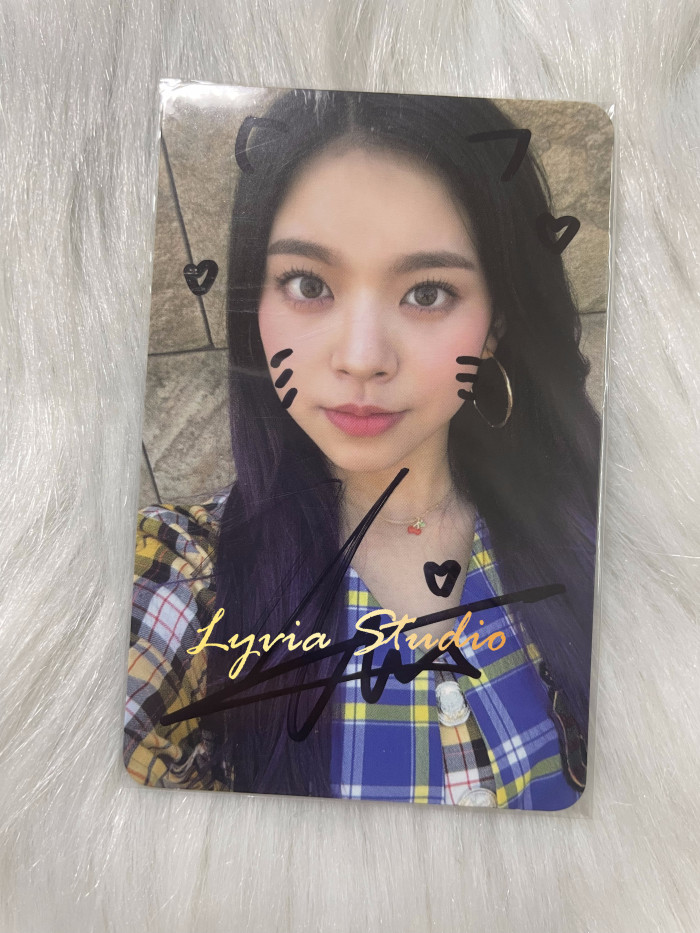 Cherry Bullet LINLIN Signed album/fansign photocard