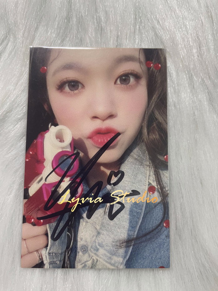 Cherry Bullet LINLIN Signed album/fansign photocard