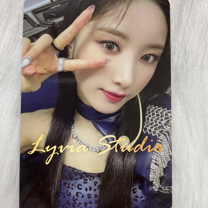 PURPLE KISS BEATROAD Fansign Pre-order Photocard