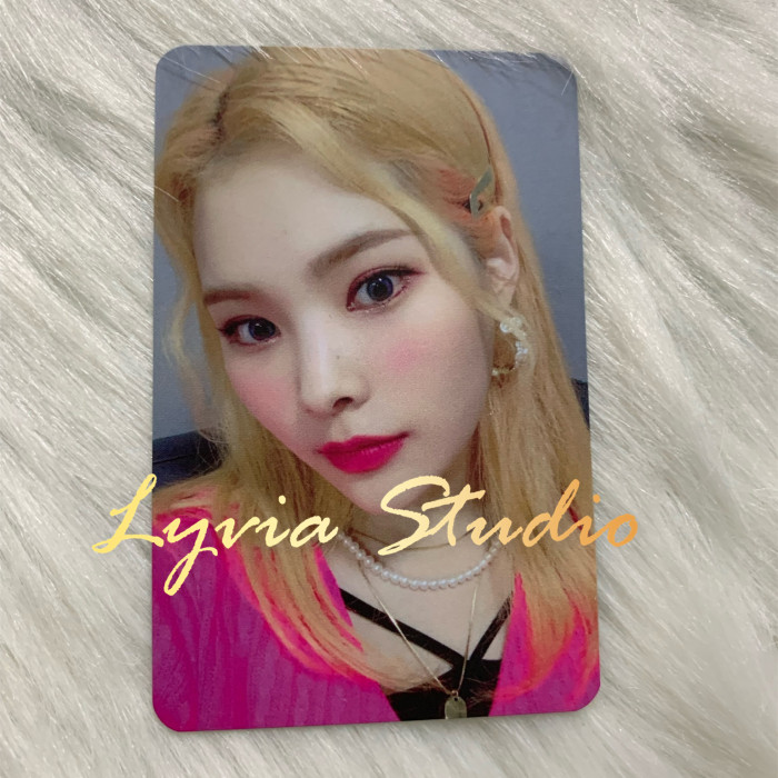 WEKIMEKI Crush/Lock End LOL Broadcast Photocard