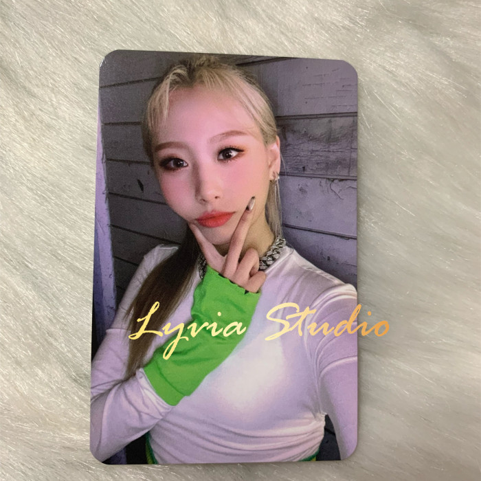 HOTISSE ISSUE MAKER DMC Fansign Pre-order Photocard