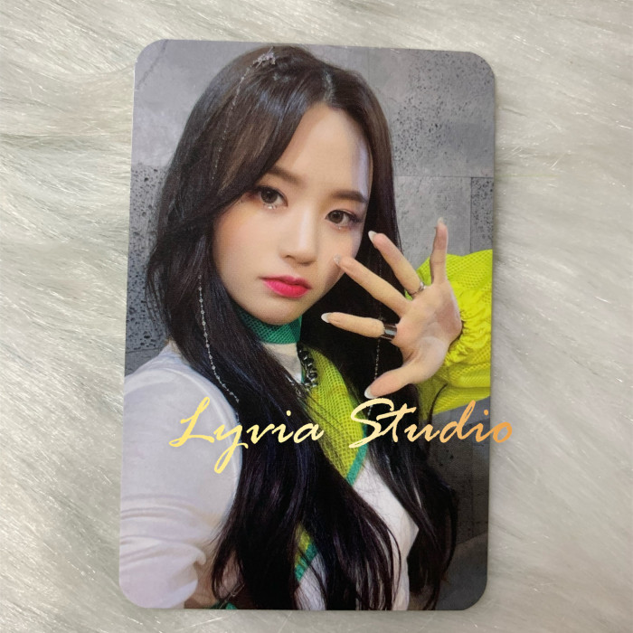 HOTISSE ISSUE MAKER JOEAN MUSIC Fansign Pre-order Photocard -  www.lyviastudio.com